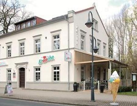 Hotel Am Kreischaer Park Exterior foto
